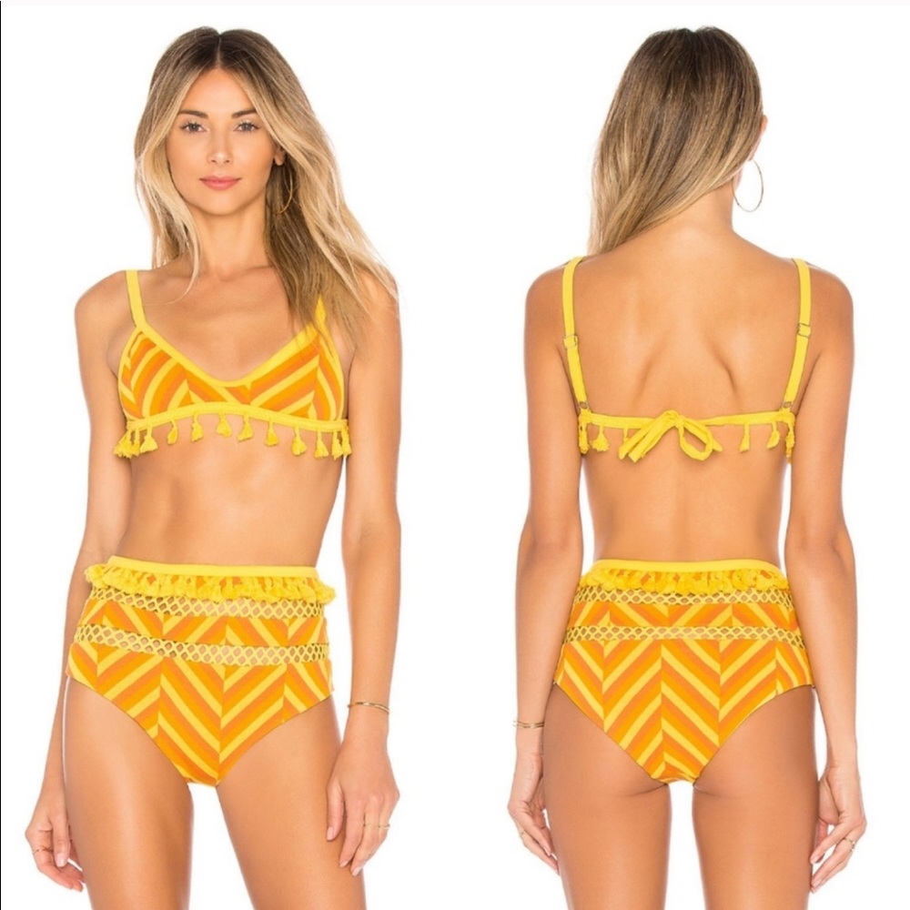 Tularosa bikini top ONLY NWT